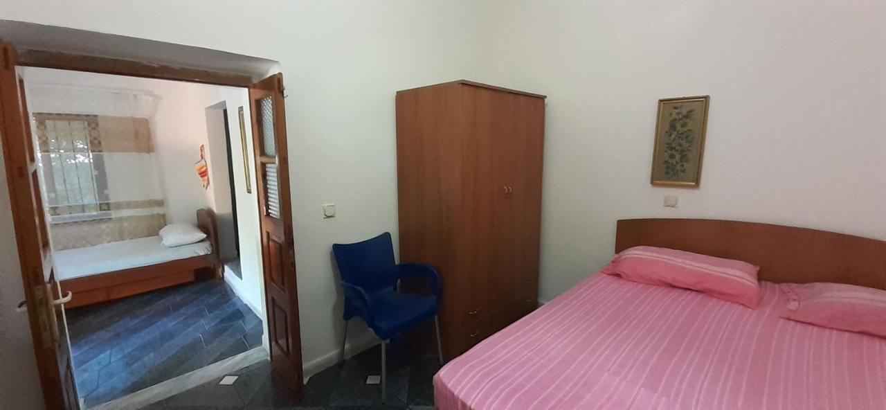 Eva Apartments Dhërmi Buitenkant foto